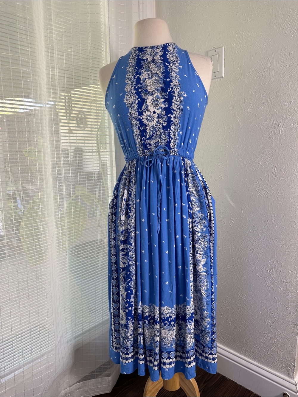 LOFT Petites XSP Blue White Floral Maxi Dress - Picture 2 of 5